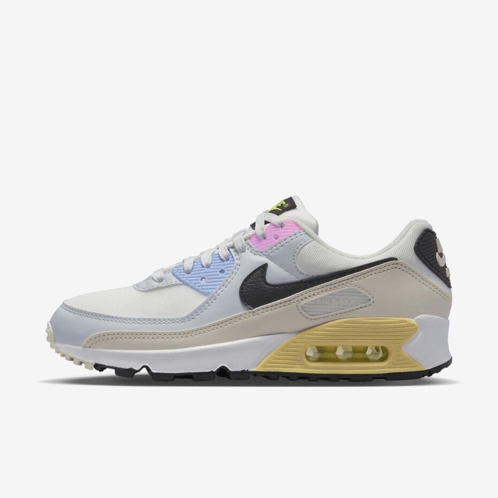 Nike Women’s Air Max 90 | Size 8